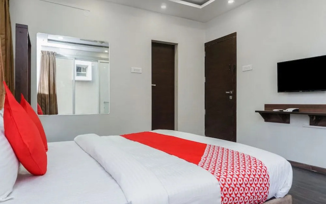 OYO 16832 I suites