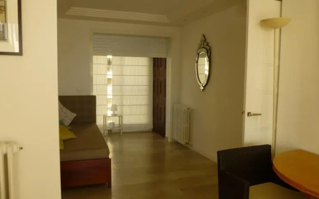 One Bedroom Drap DOr