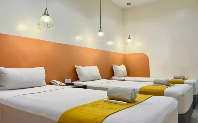 Travelbee Capitol Inn