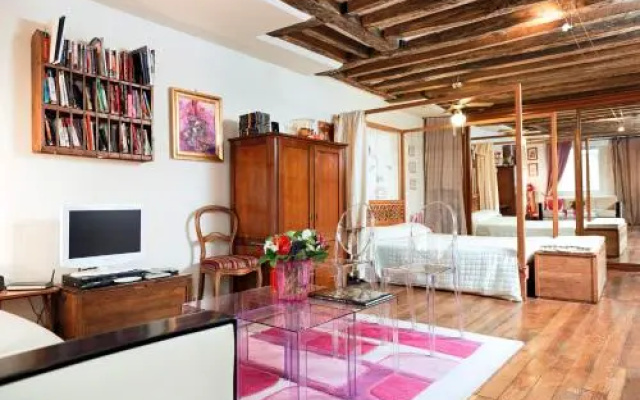 Camallo Paris