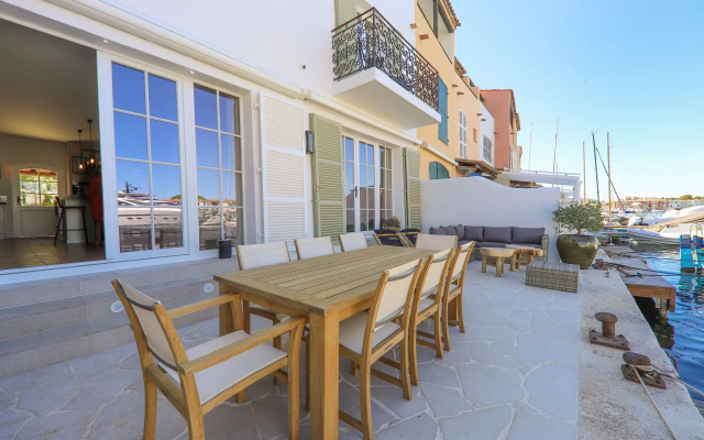 Pleasant House for 8 People & 12 m Mooring