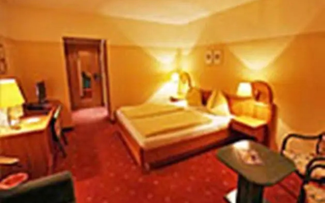Hotel Lebzelter