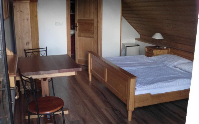 Hotel Dymník