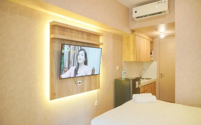 Homey And Well Furnished Studio Tokyo Riverside Pik 2 Apartment