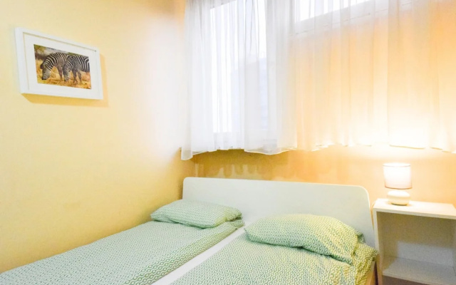 Jana Pawla Apartment for 4 (A12)