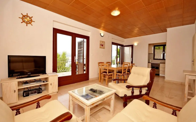 Apartment Jakov