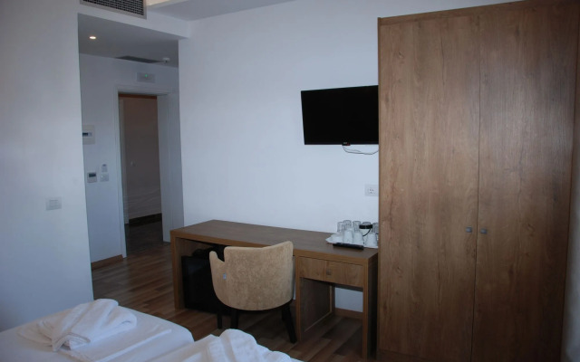 Bianco Hotel