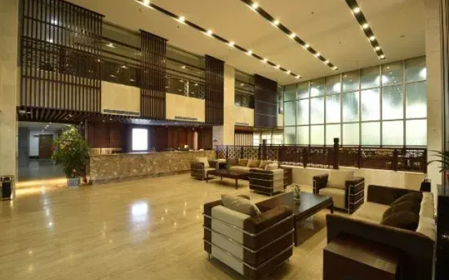 Qinheyuan Elderly Resort Hotel(Shanghai International Tourism Resort Store)