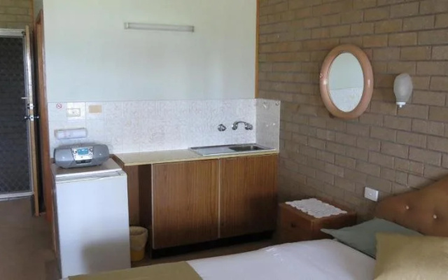 Beachview Motel - Adults Only