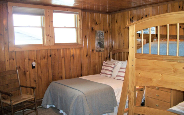 Garnet Hill Lodge