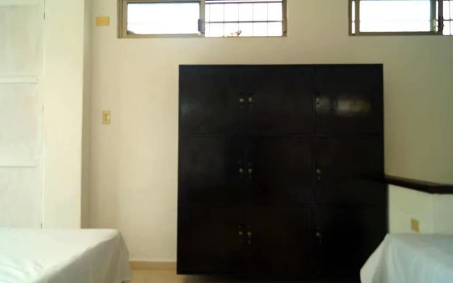 Hostal Frida - Adults Only