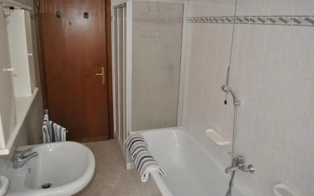 Casa Stefania, Appartamento In Collina