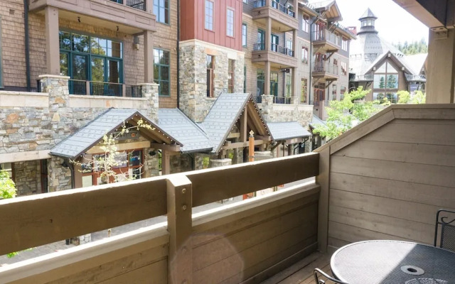 Northstar Village 215