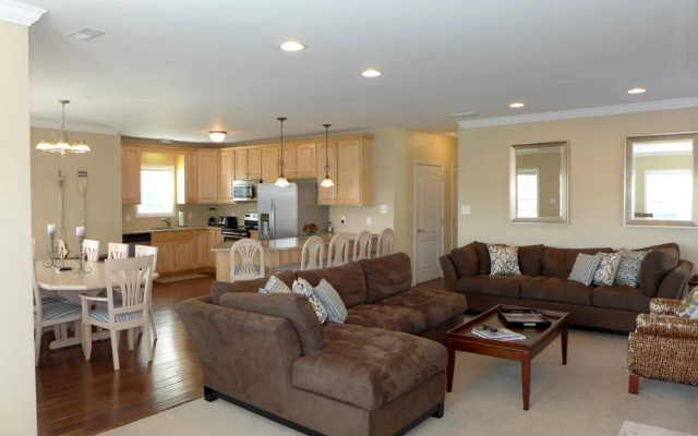 Oc822 Wesley Ave-2