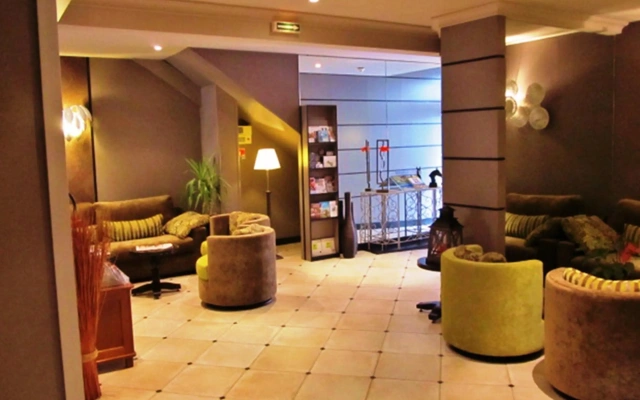 Le Trophée Boutique Hôtel Spa - La Loggia Appart'hôtel