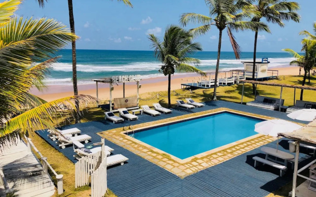Peninsula Beach Club Hotel