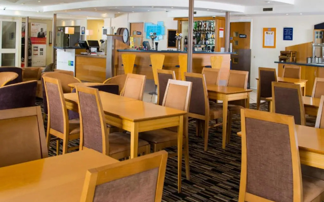 Holiday Inn Express Peterborough