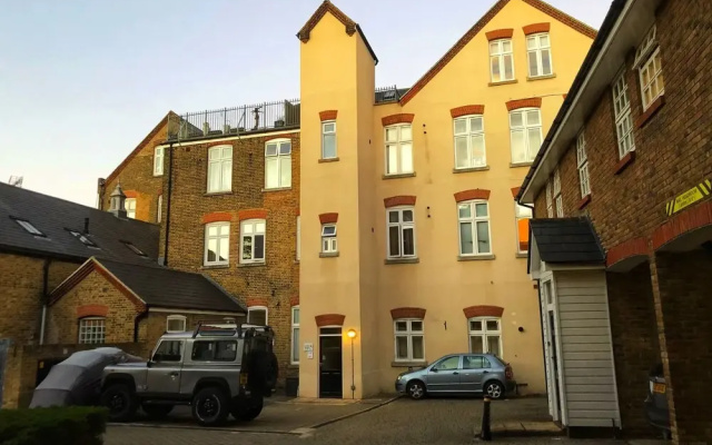 Apartment in Central Historic Rochester
