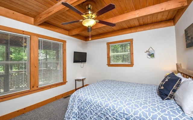 Howling Wolf Den by Taylor Made Deep Creek