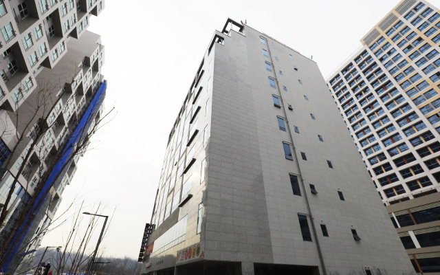 Yaja Hotel Wirye