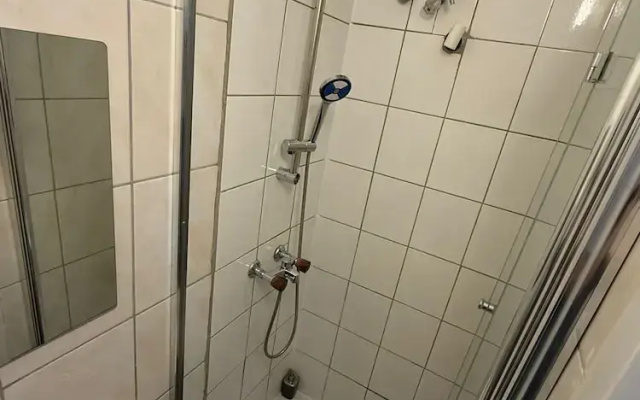 Modern 1BR Apt Close to Westbahnhof