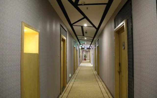 Kunlong Hotel