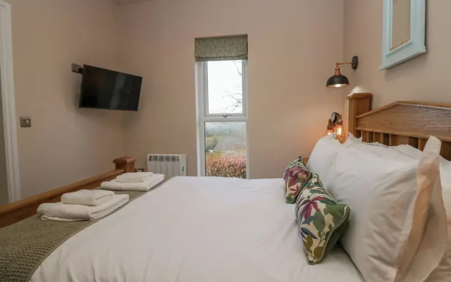 Elderflower Lodge