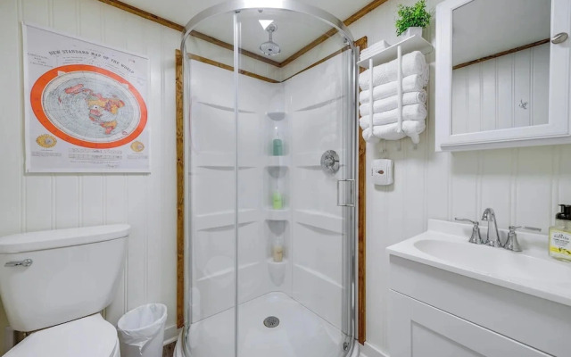 Wilmington Area Studio ~ 4 Mi to Downtown!