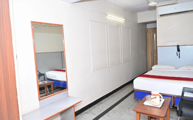 i-ROOMZ Sai Vishram