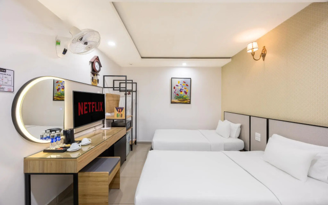 A25 Premium Hotel - 29 Bui Thi Xuan