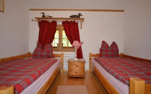 Apartments Villa Surlej