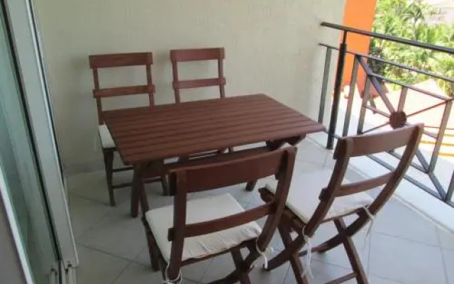 Bay View Grand Residencial 602 Sur