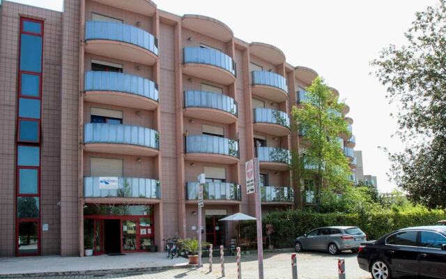 Отель Venice Aparthotel вид на фасад