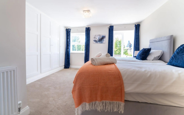 King Street Residence - 2 Bedrooms - Parking - Town Centre ⭐ ⭐⭐⭐⭐