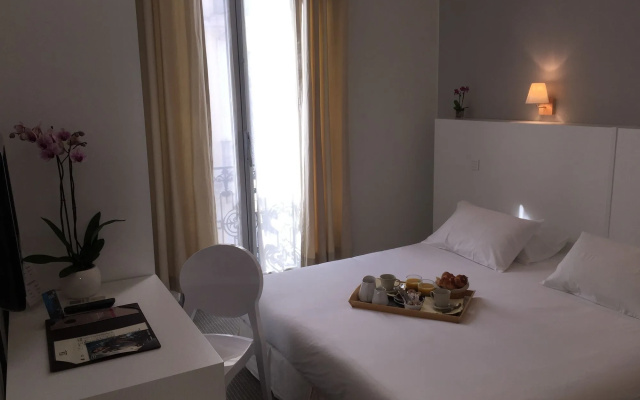 Hotel PLM