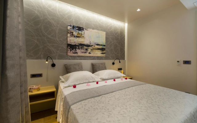 Stunning Apartment in Promajna With Wifi and 2 Bedrooms