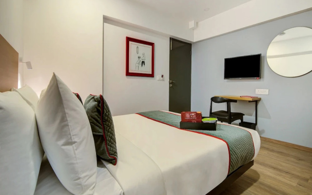 OYO Townhouse 058 JB Nagar, Andheri East