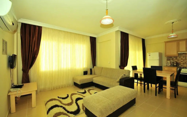 Club Onat Garden