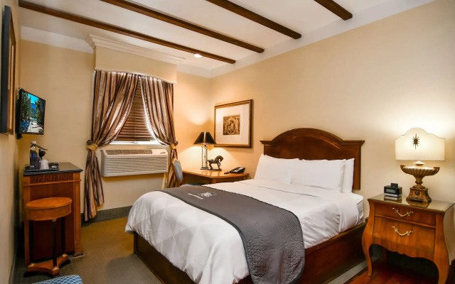 Brand Plaza Hotel