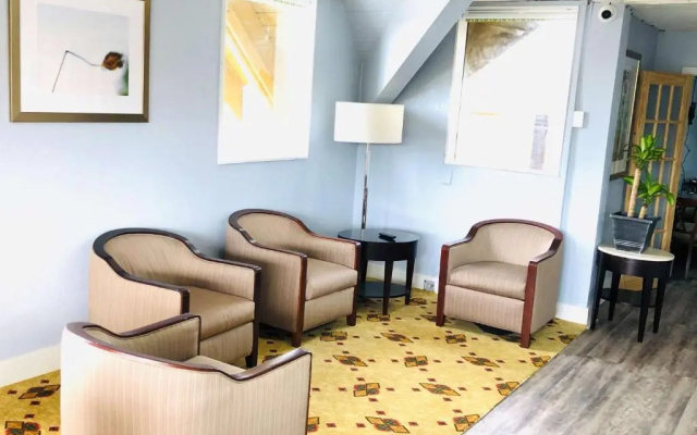 Econo Lodge Montgomery South I-65