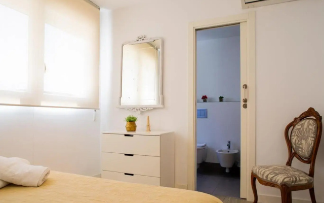Cabanyal 3 Bedroom WIFI AC Terrace Beach Penthouse