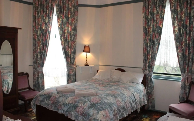 Bischoff Hotel