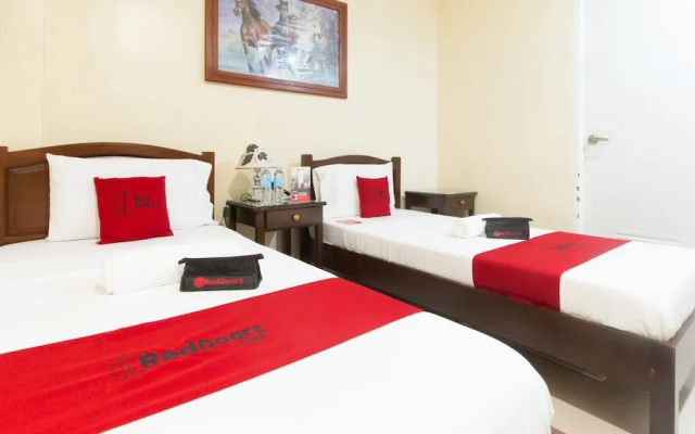 RedDoorz Near Sibulan Dumaguete Airport