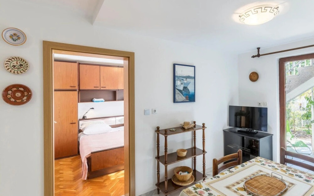 Amazing Home in Pula With Wifi and 2 Bedrooms