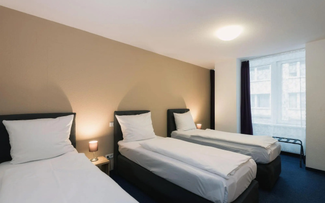 City Apart Hotel