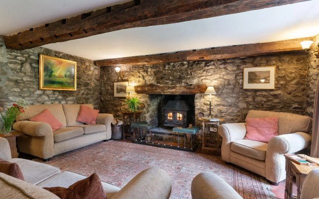 Tŷ Mawr Country Hotel
