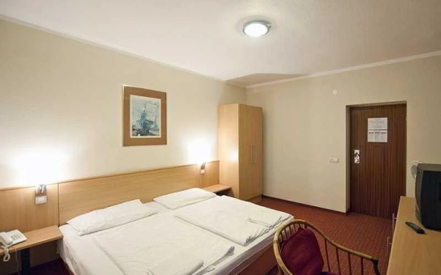 Lido Hotel Budapest