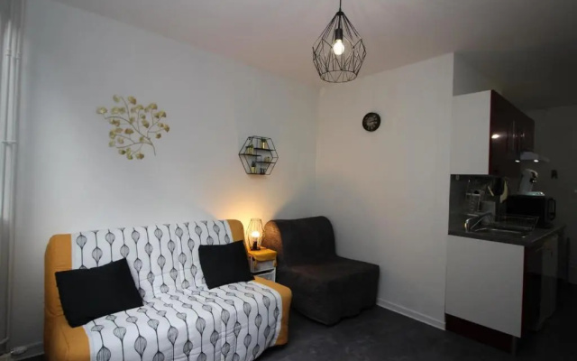 Appartement Mont-Dore, 1 pièce, 3 personnes - FR-1-608-160