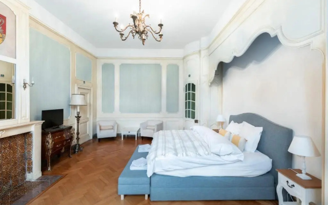 B&B Chateau de Ramegnies-Chin