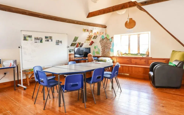 Nethercott House